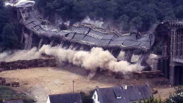quand-souzain-tombait-dans-un-nuage-de-poussiere.jpg