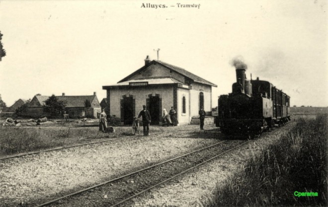 Gare d'Alluyes.jpg