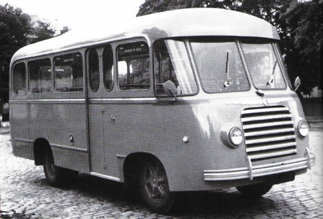 Viguier (Albi) R2168  - Juill 1956.jpg