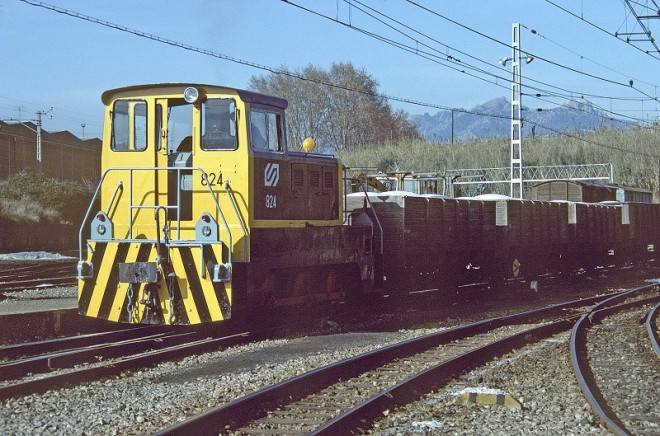 1983-824 train de sel.jpg