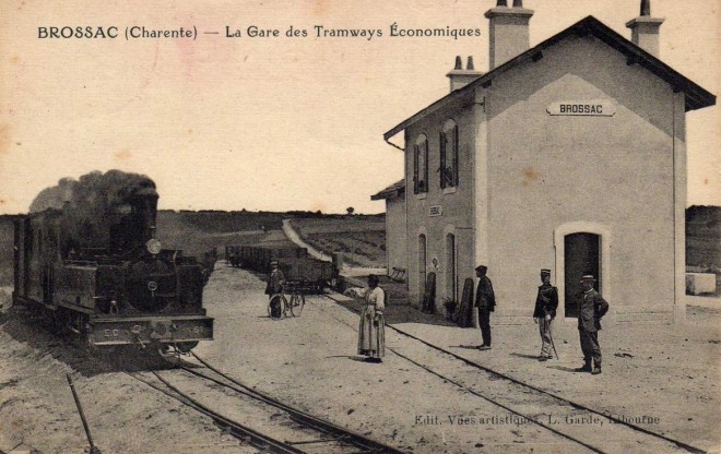 16 - Brossac Gare.JPG