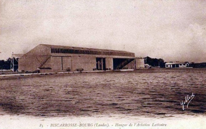 B2018 - Hangars Bréguet (1).jpg