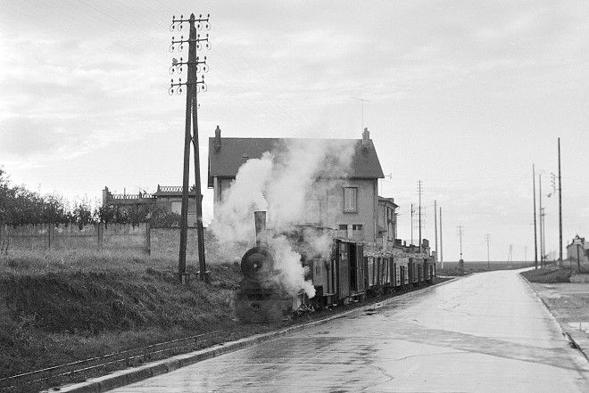 5-3 arrivant à  Pithiviers..jpg