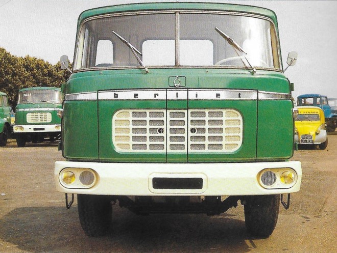 Berliet Cabine large - 1961.jpg