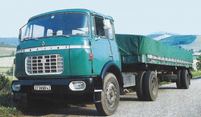 Berliet TAK 205 B - Août 1972.jpg