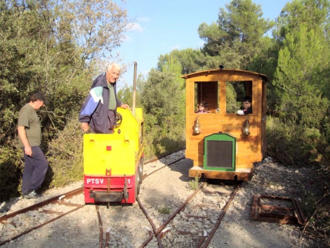 1110 draisine ptsv 3.jpg