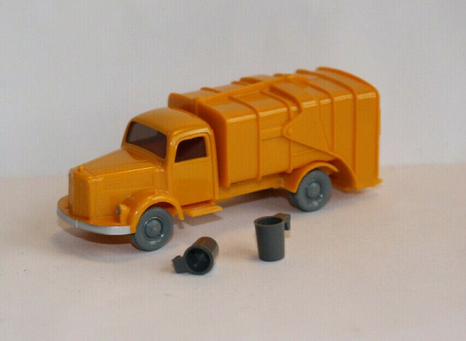 Wiking MB L 3500 BOM 01.jpg