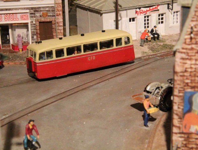 Circ 029.jpg
