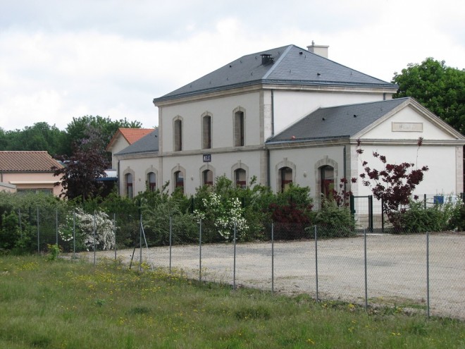 Gare de Melle (2).jpg