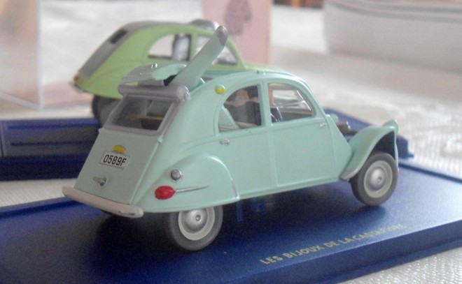 2 CV - Les bijoux de la Castafiore.jpg