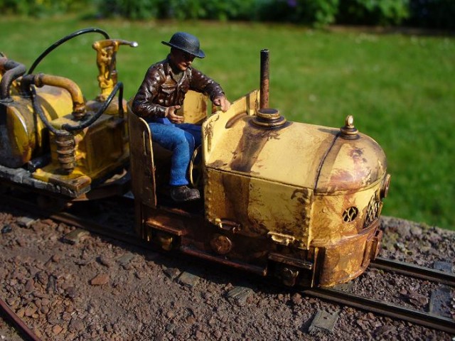 locotracteur KINDER (1).JPG
