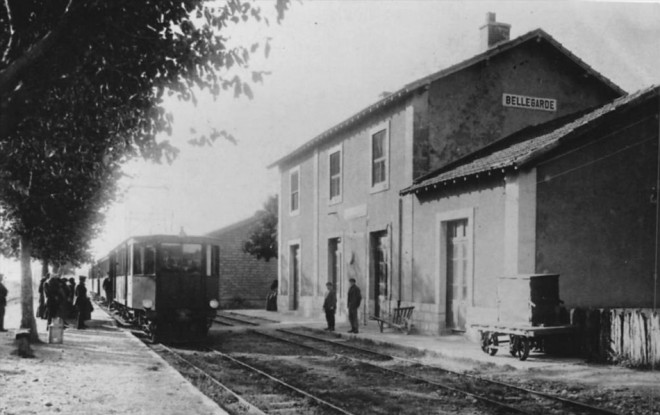13 - Chemin de Fer de la Camargue. Gare de Bellegarde Collection Pérève.JPG