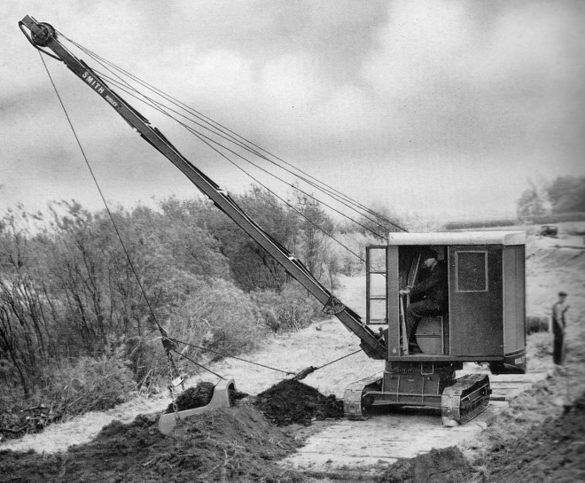 Dragline Thomas Smith & Sons (Rodley).jpg
