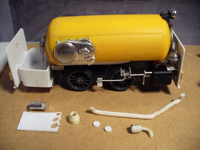 ecomiseramodel (8).JPG