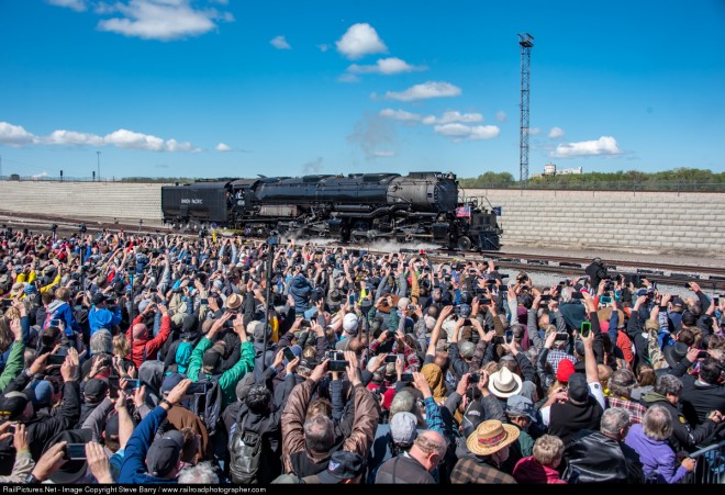 UP 4014 Ogden May 09 2019.jpg