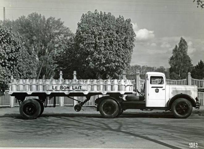 Titan-Berliet-TDR7W-lait.jpg