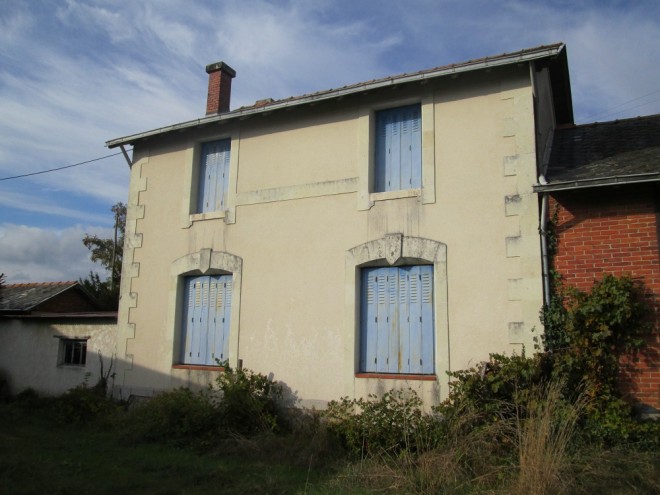 Gare de Saint Jean de Linières.JPG