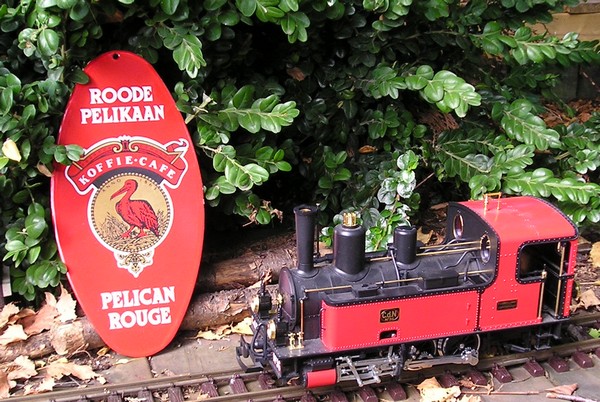 pelican rouge 4.jpg