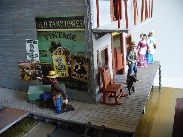 bagarre au saloon toys 54mm (2).JPG