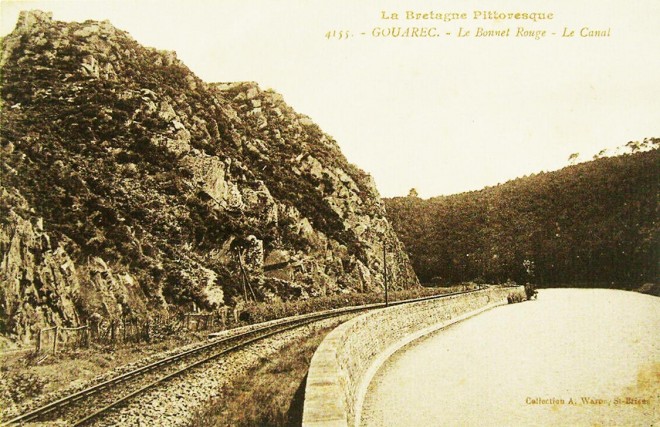 CPA-La-Bretagne-Pittoresque-Gouarec.jpg