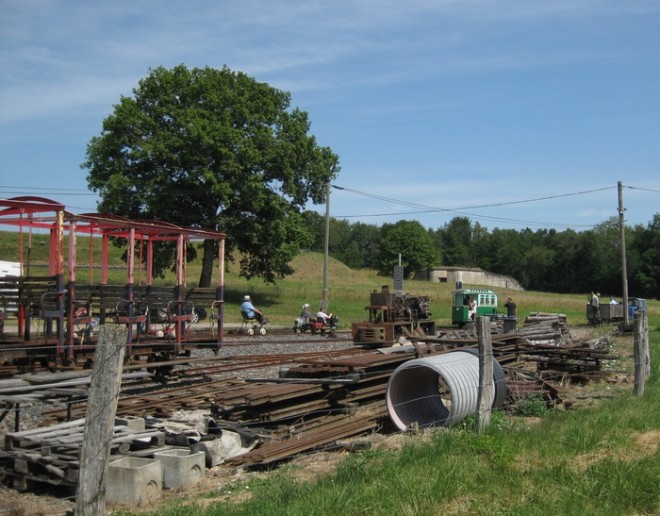 Forts d'Epinal : Uxegney et Bois l'Abbé voie de 60  File