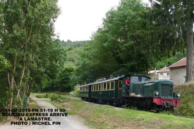 251.JPG