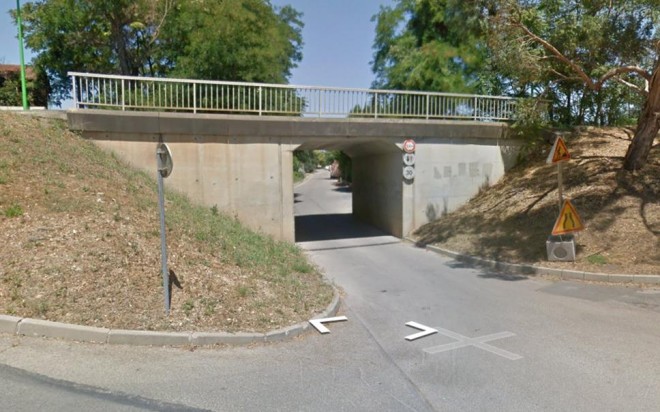 Pont rue de la fontaine.jpg