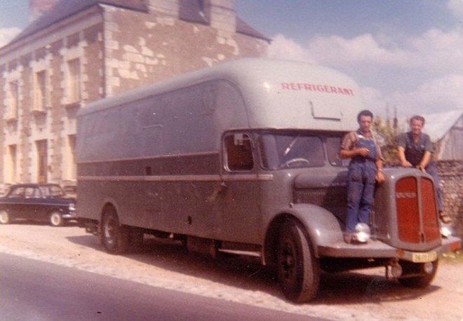 Saurer - immat vers 1960.jpg