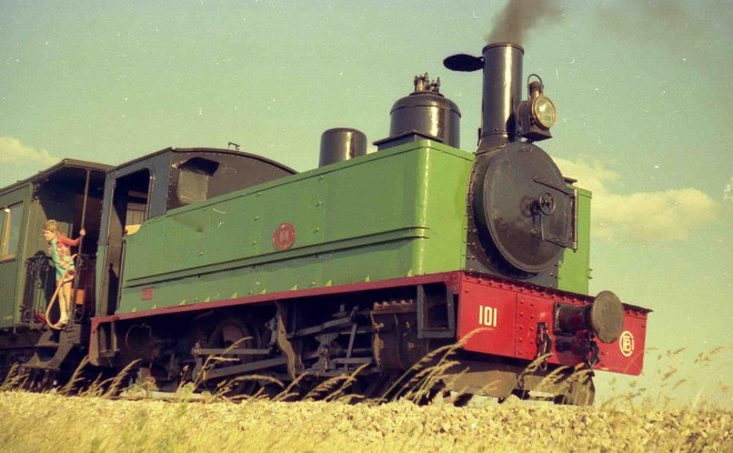 1975-07 train régulier avec la Pinguely (6).jpg