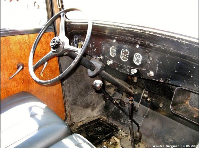 CITROEN  11U - Tableau de bord (2).jpg