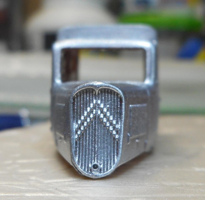 CITROËN 11U  - Calandre.jpg