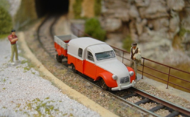 2CV d.jpg