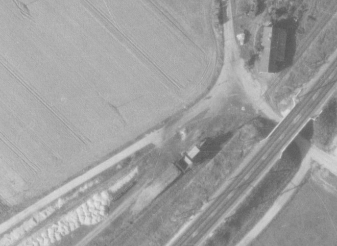 1957a.jpg