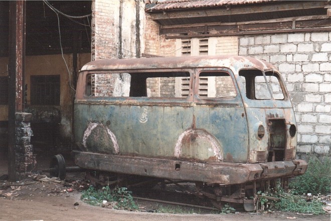 draisine Peugeot D4B Guinée 1995a.jpg