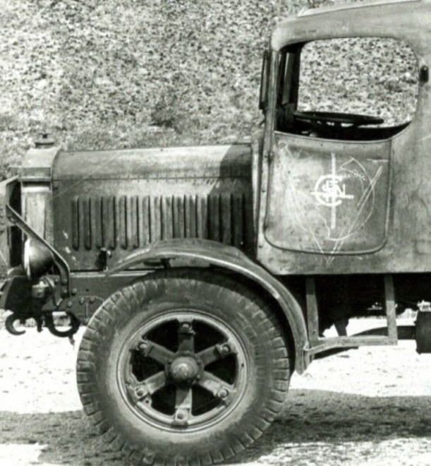 Railway-Remorque-Culmeyer-Trailer-Truck-Bogie-Tracteur-France-_57 (1).jpg