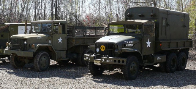 Reo-GMC-M35.JPG