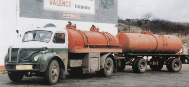Berliet-GLR8-Pinardier-02.JPG