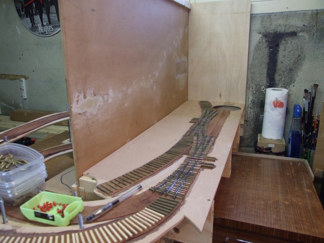 Construction aiguillage courbe HOn3 + Pose de la voie du réseau 026.JPG