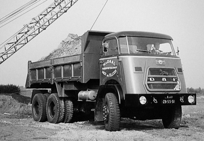 DAF AZ1900 (1).jpg