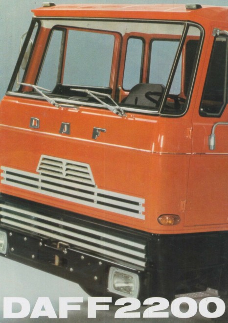1974-Daf-Trucks-2200-Prospekt-Brochure-Catalogue-Niederländisch.jpg