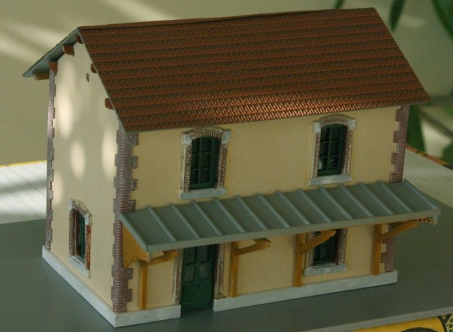 Gare CBR Façade et Auvent .jpg
