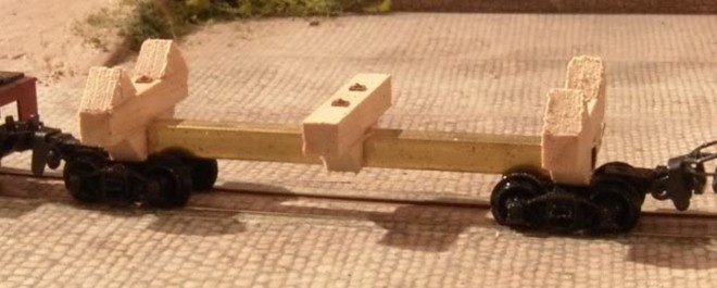 Skeletonlogcar003.jpg
