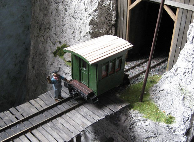 voiture tunnel.jpg
