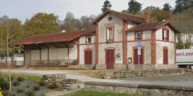PN Gare Mur de Bretagne.jpg
