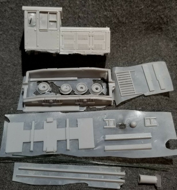 F&C 601 Plymouth kit resine 01.jpg