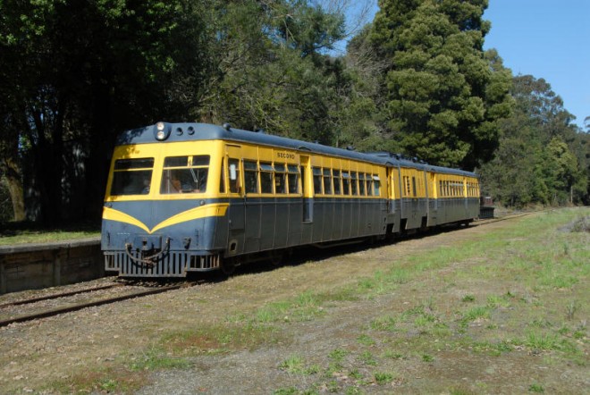 Walker railcar - Australia.JPG