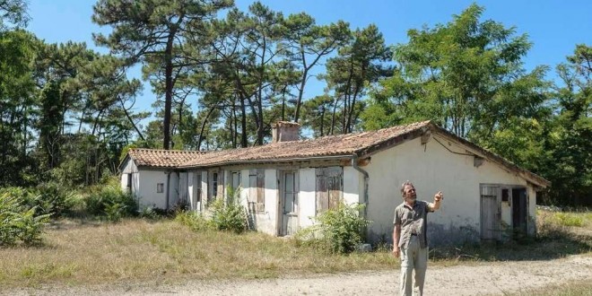 Ancienne école de la Bouverie.jpg