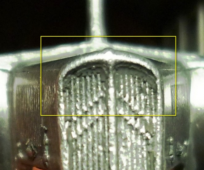 Grille radiateur U23.jpg