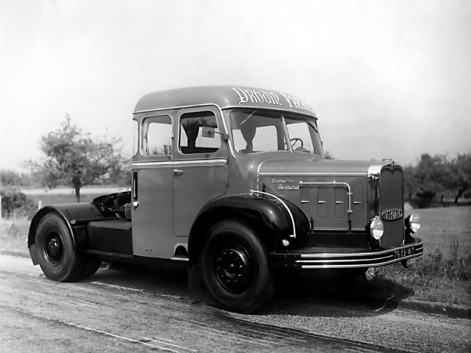 Bernard 150 MB 26 - Cabine Pelpel 3.jpg