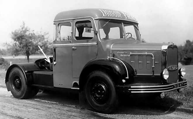 Bernard 150 MB 26 - Cabine Pelpel 3.jpg